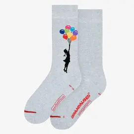 The World's Most Famous Graffiti - Girl Floating Away Calcetines 36-40