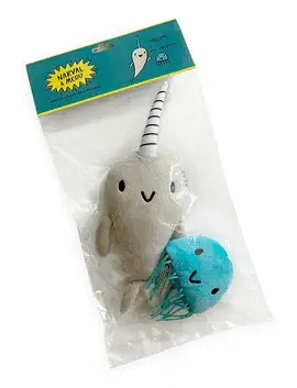 PELUCHE DE NARVAL Y MEDU