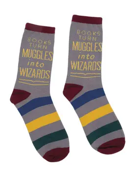 BOOKS TURN MUGGLES INTO WIZARDS SOCKS SOCKS -1020 SMALL