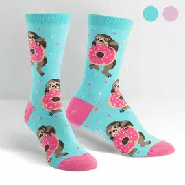 WOMEN'S CREW: SNACKIN' SLOTH