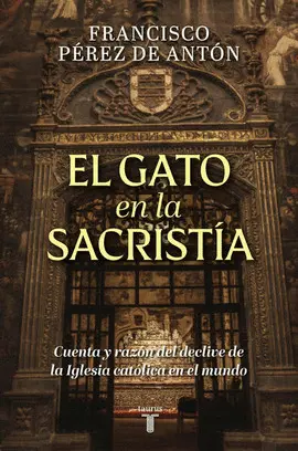 EL GATO EN LA SACRISTIA