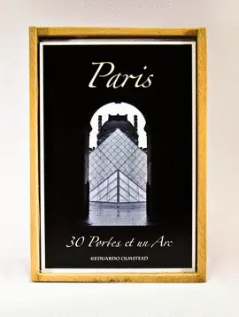 PARÍS: 30 PORTES ET UN ARC